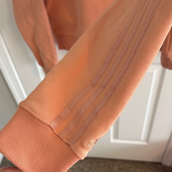 Adidas unisex Peach Sweatshirt - Picture 4 of 7
